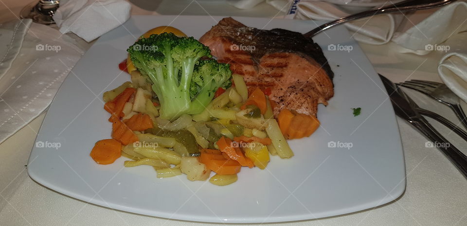 Fish with vegetables