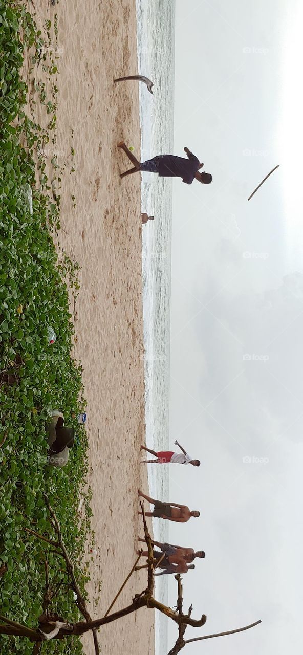 beach playing captured