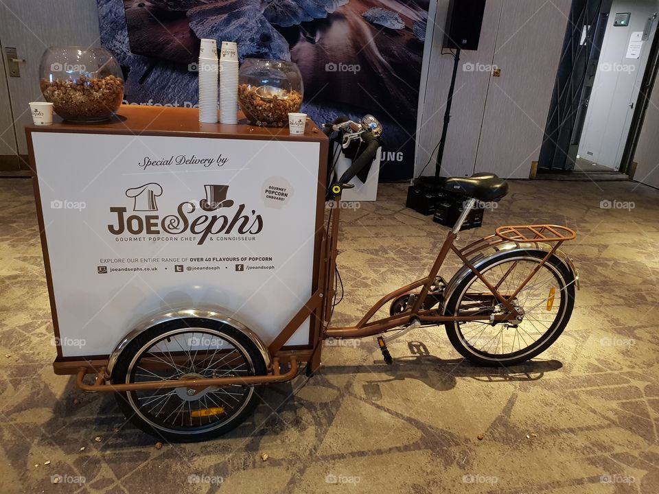 Joe and Sephs popcorn box with Samsung cookies and cream flavour movie lounge  promotion JoeandSephs air popped gourmet snacks snacks