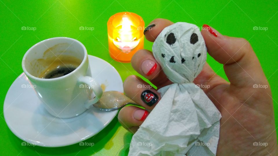 morning coffee, ghost, manicure