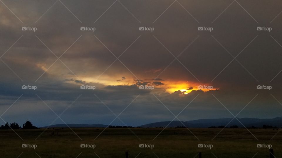 Sunset During an Oregon Wildfire