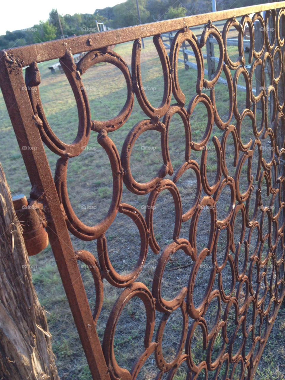 iron horse texture gate by mpolinar