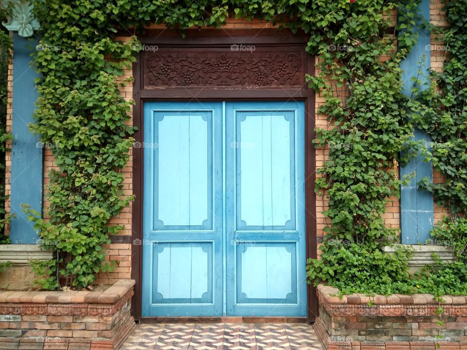 doors