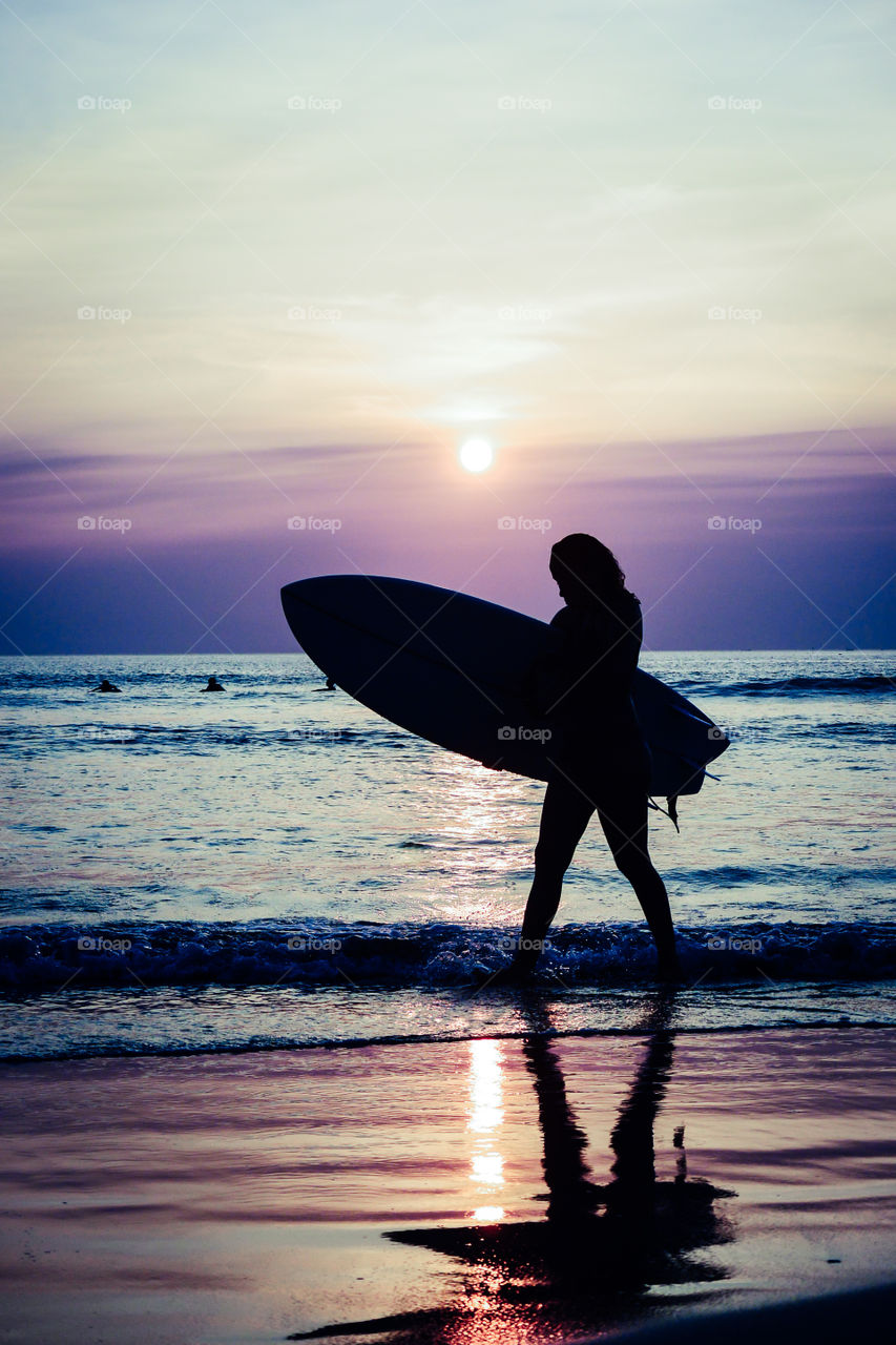 The surfer girl