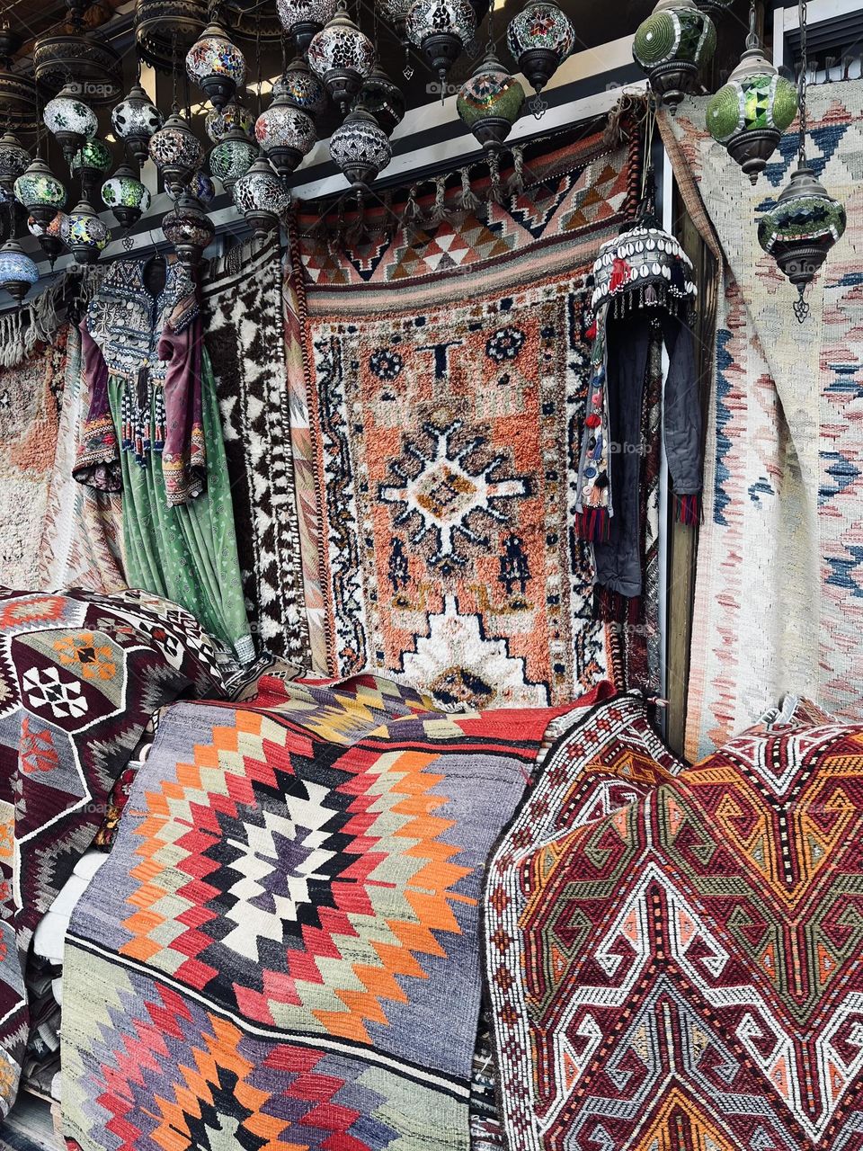 Vintage style. Retro rugs 