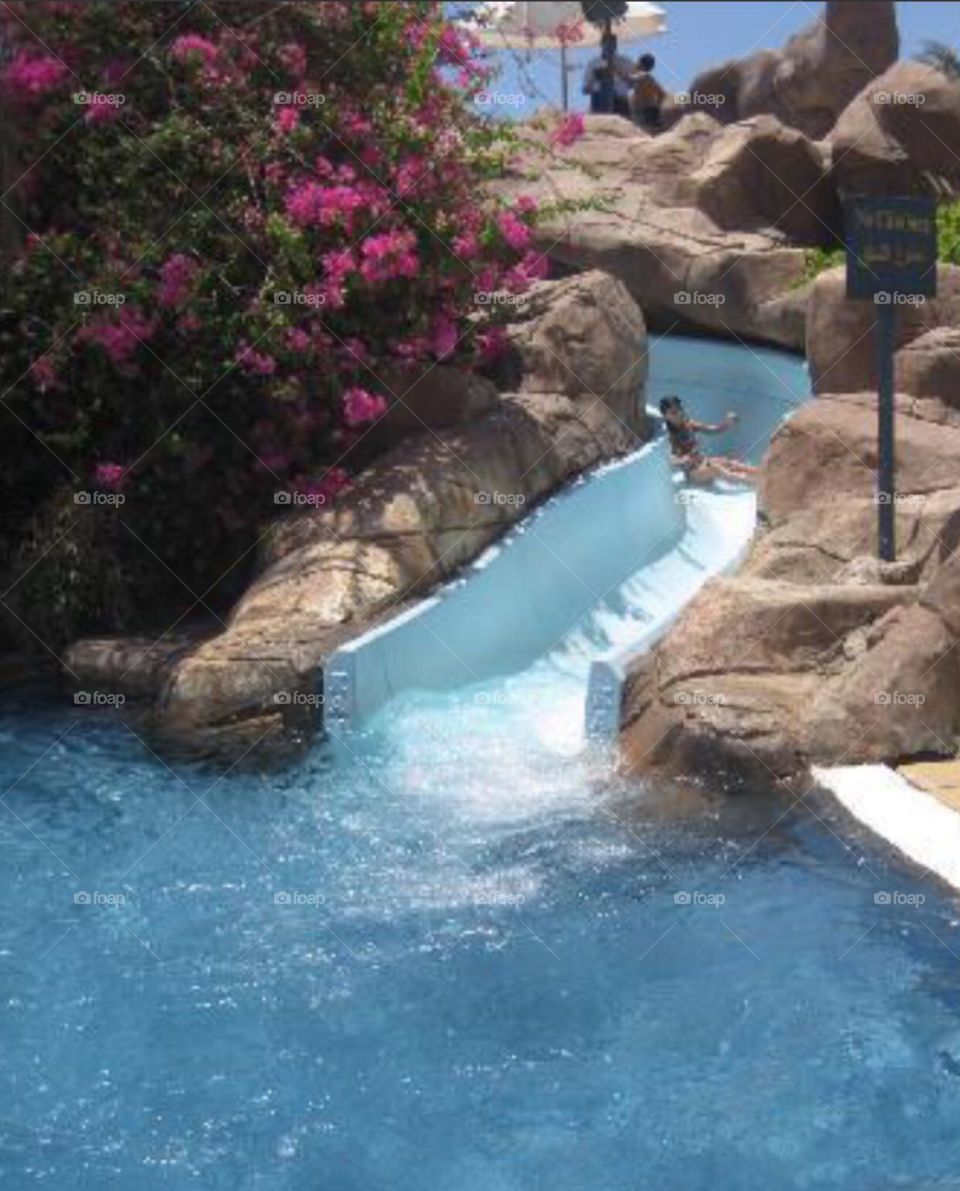 I'M in a fun water slide!!!