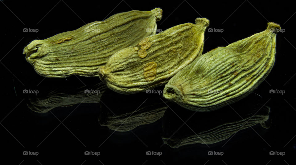 Macro shoot on Cardamom
