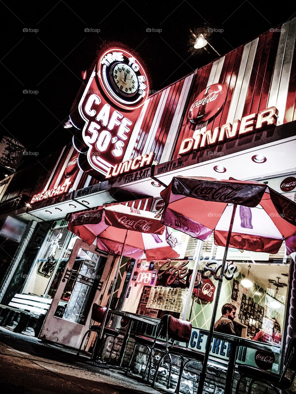 Cafe 50s Santa Monica on Route 66. 