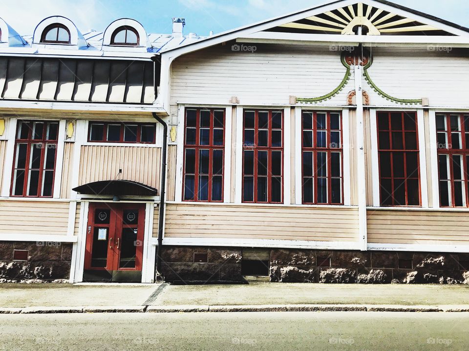 And again, another house of the beginning of the 20th century on the streets of the city of Hamina. As always, extremely quiet and uninhabited.finlandia🇫🇮