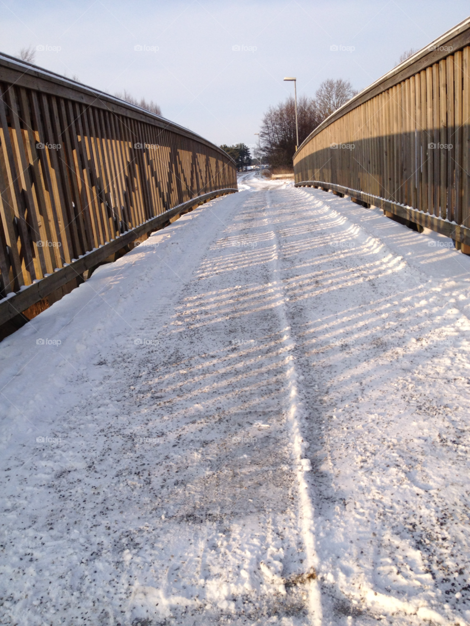 snow sun bridge by liselott