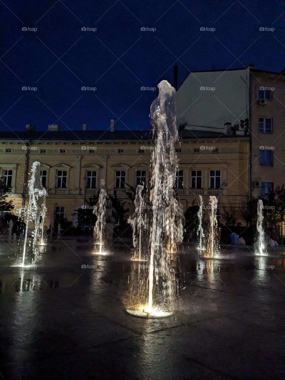 Light in fountains