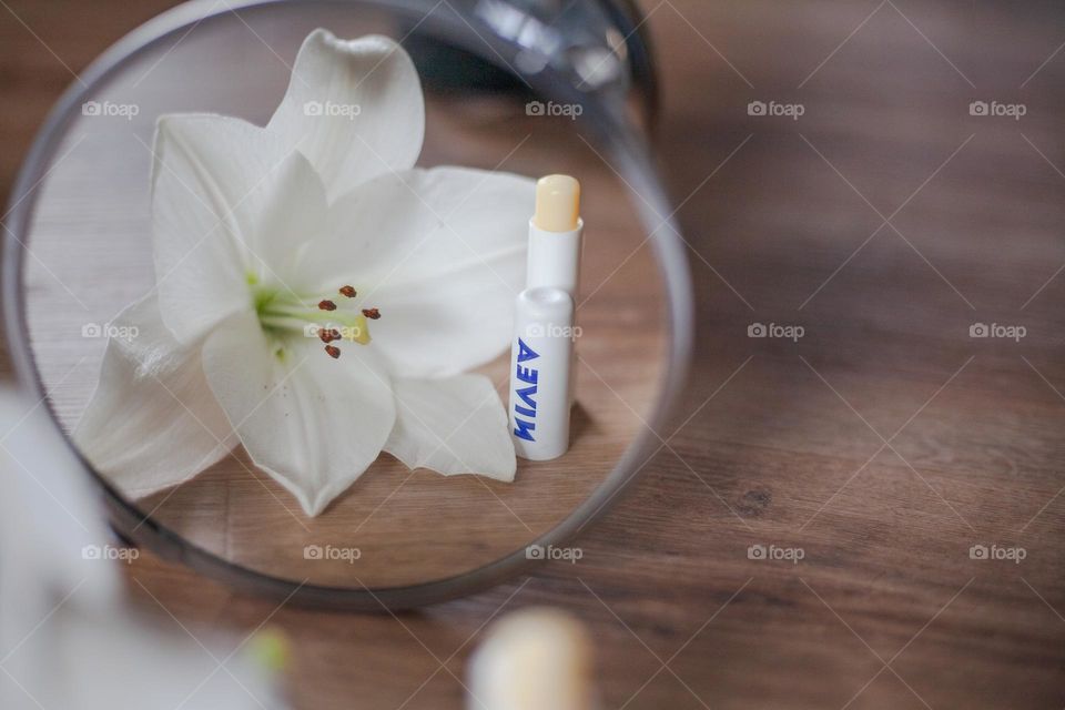 Nivea - lip balm 
