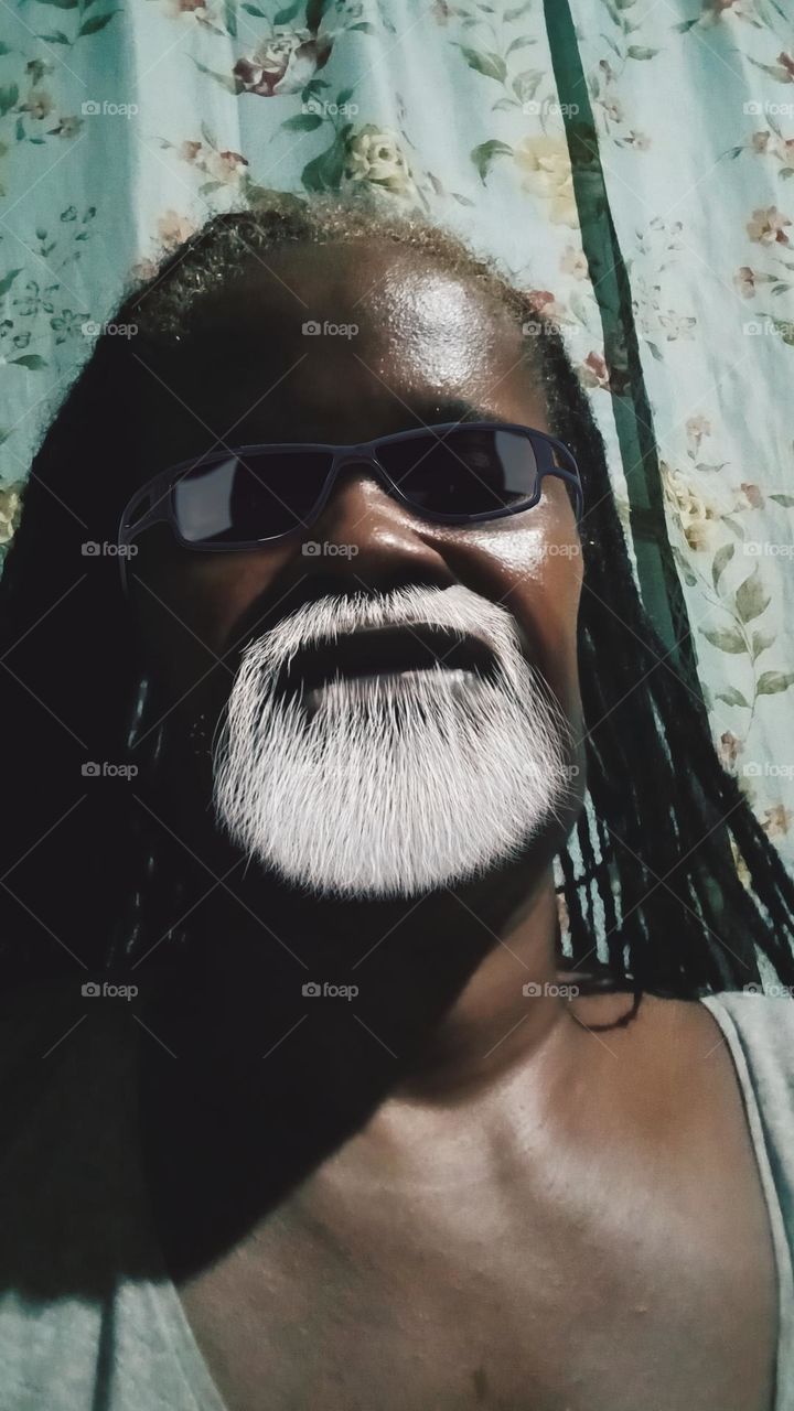 the true beauity of this picture is to share my own love the art,s of what i have recieve too share