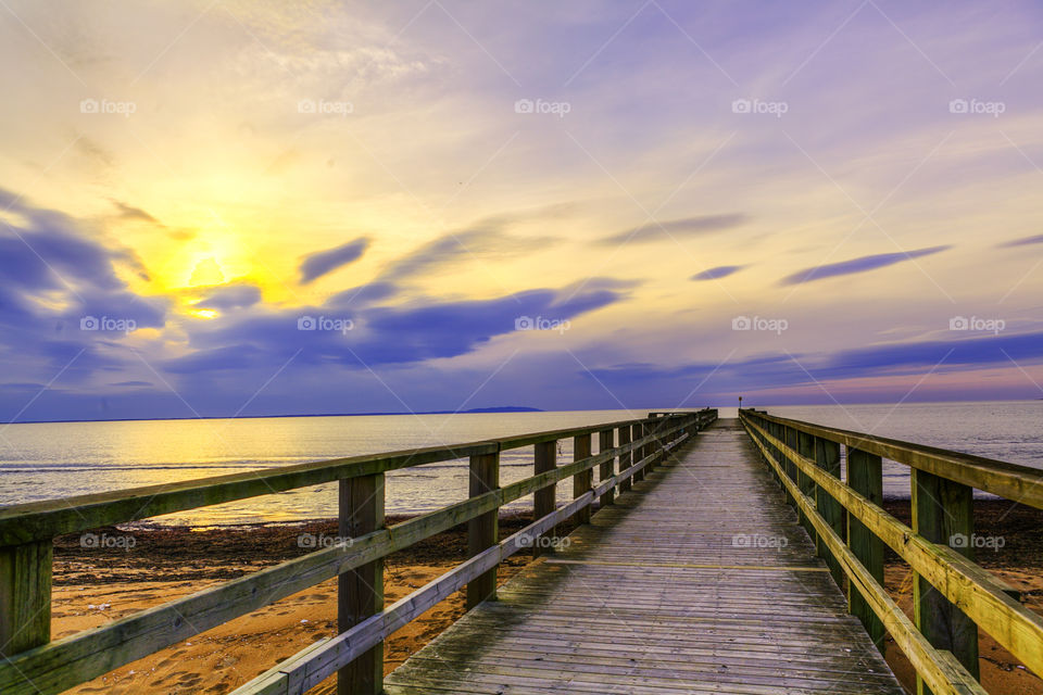 sunset In engelholm. Well I'm there is nothing much of a story, just tanking a walk oc the beach saw this opportunity.