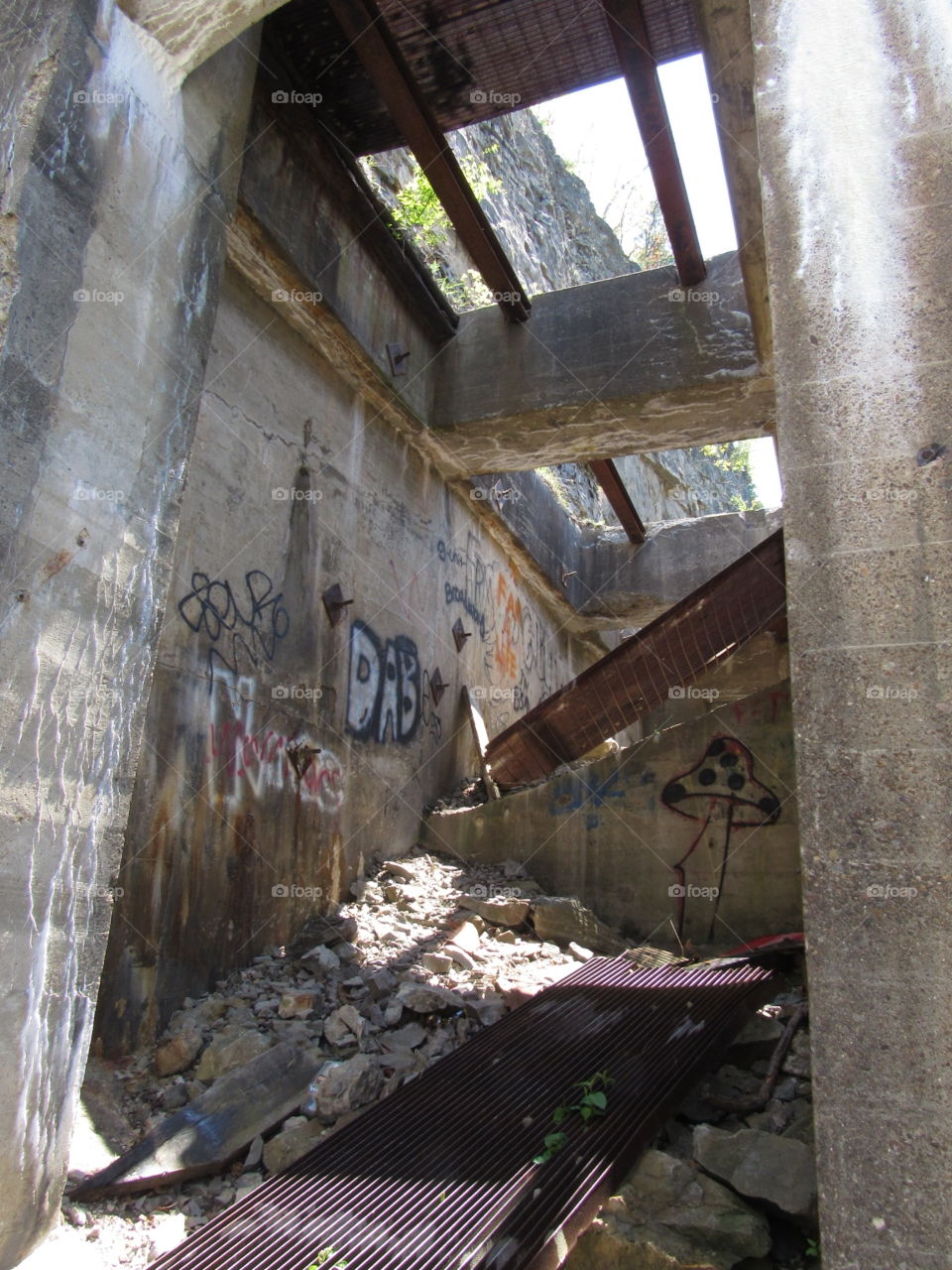 Old Building in Niagara Fslls