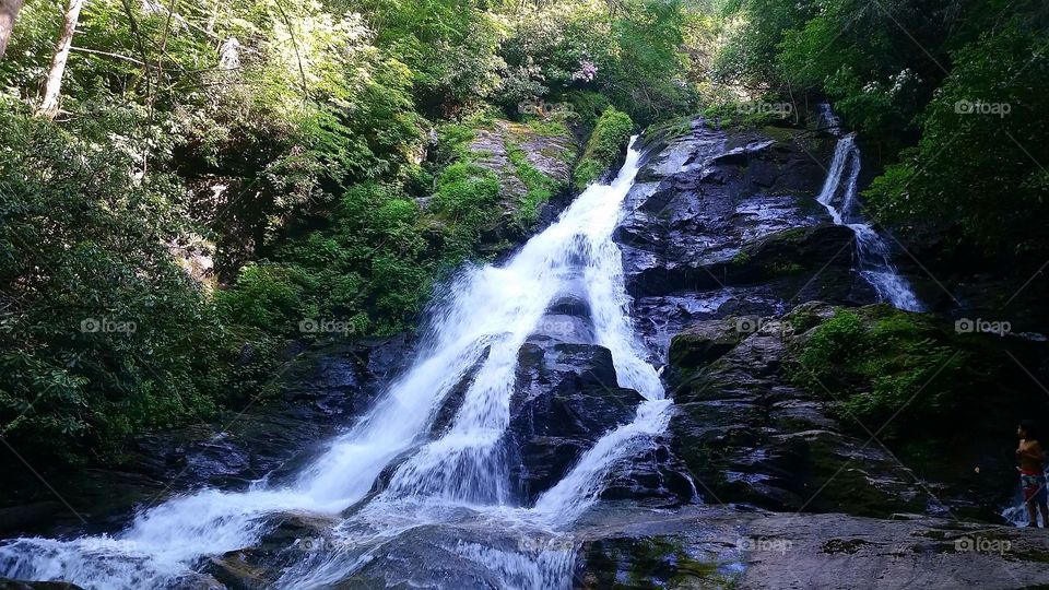 High shoals waterfall in the North Georgia mountains
