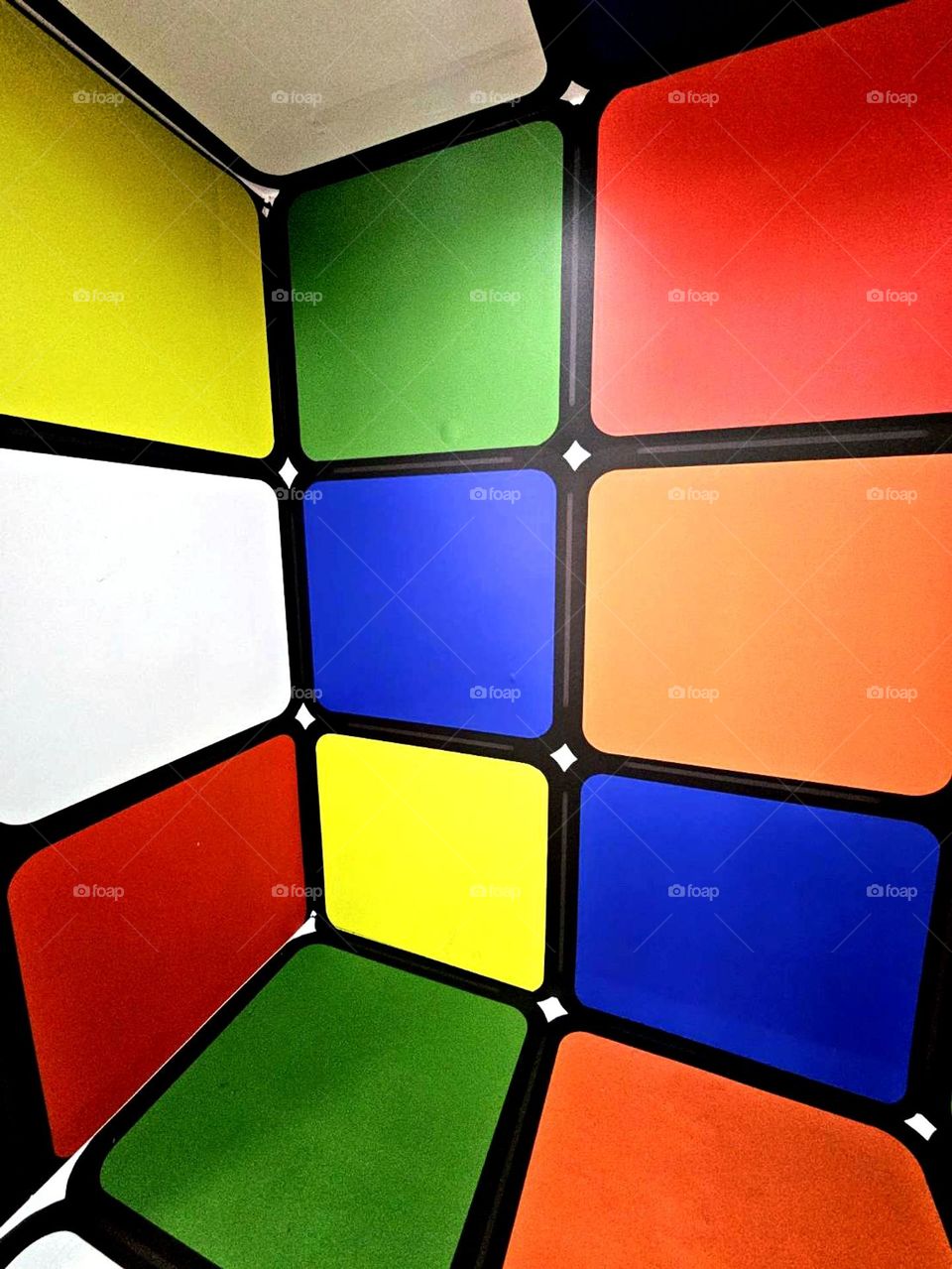 magic cube becomes background