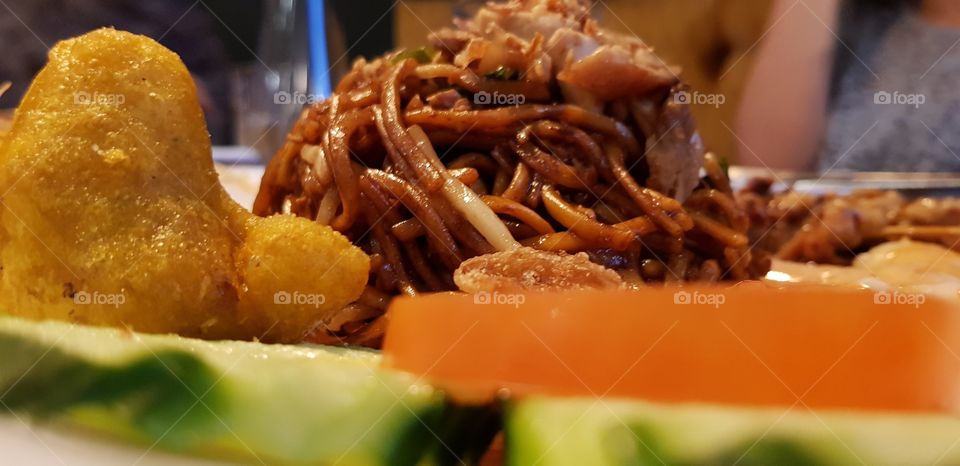 Malaysian Food. Mi Goreng (fried noodles)