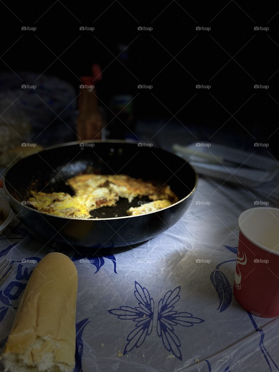 A simple and light dinner with my sister, eggs, tea and jam