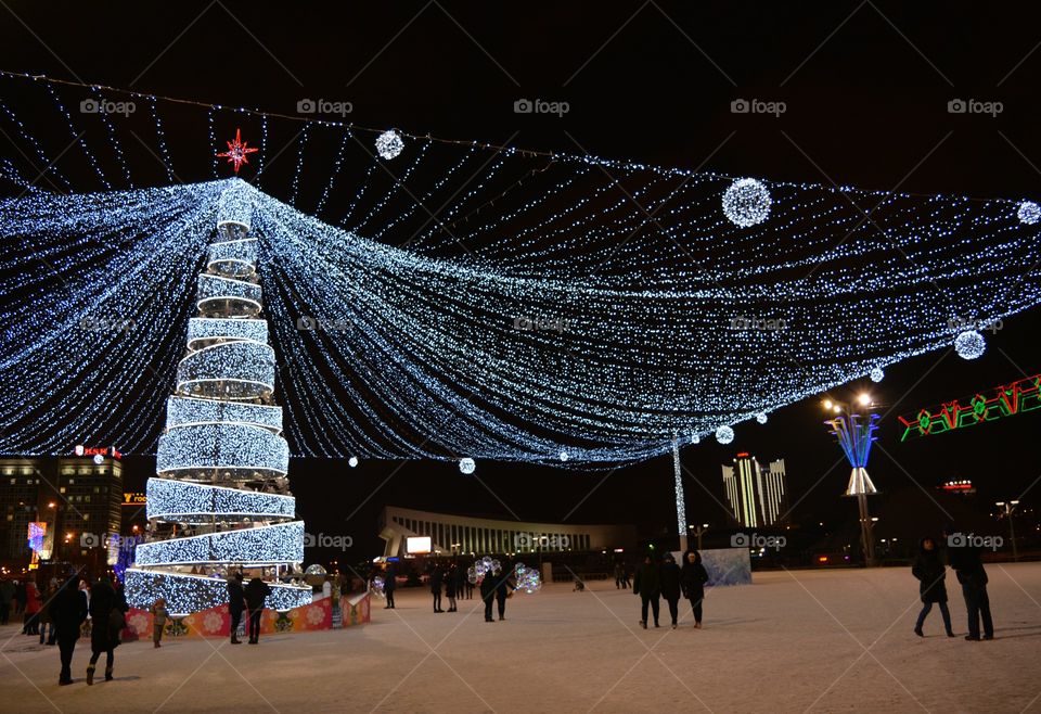 Christmas and New year tree night lights view