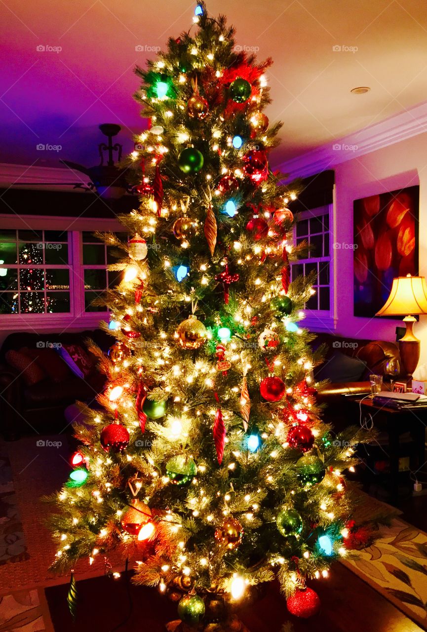Christmas Tree- Indoor, old fashioned ceramic lights