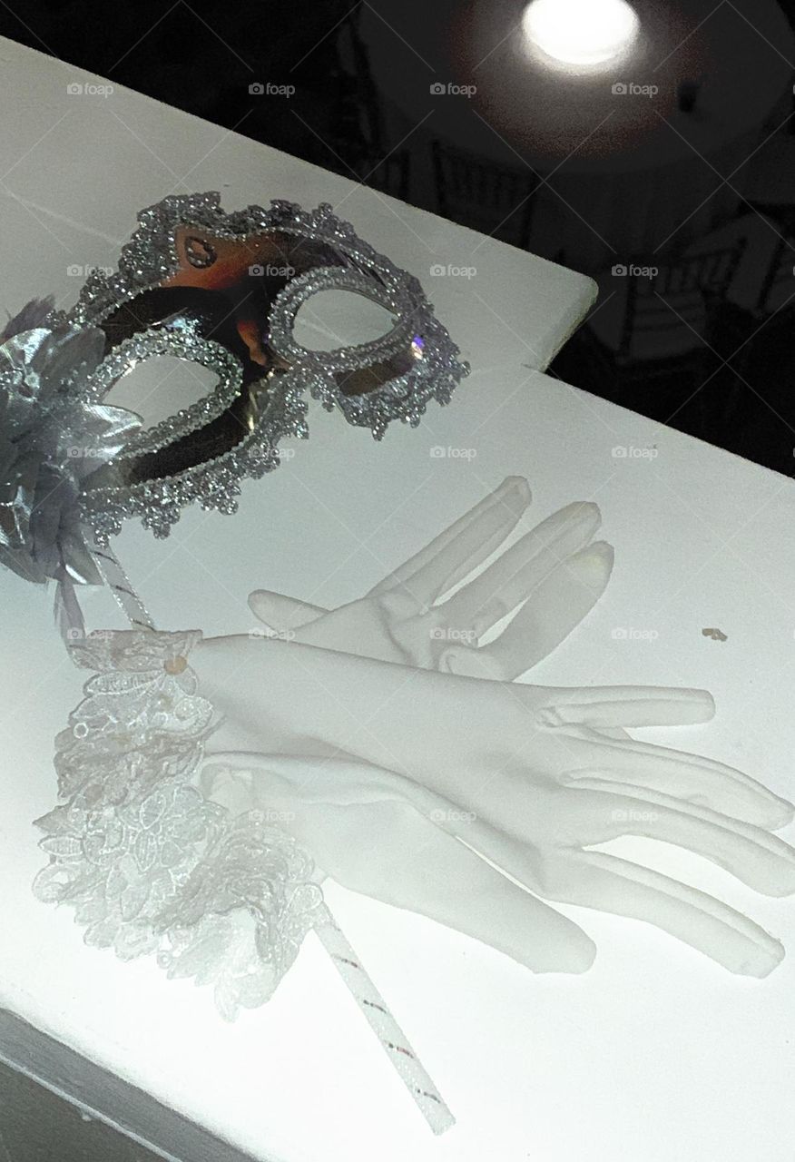 Carnival Celebration 🎉 mask and gloves