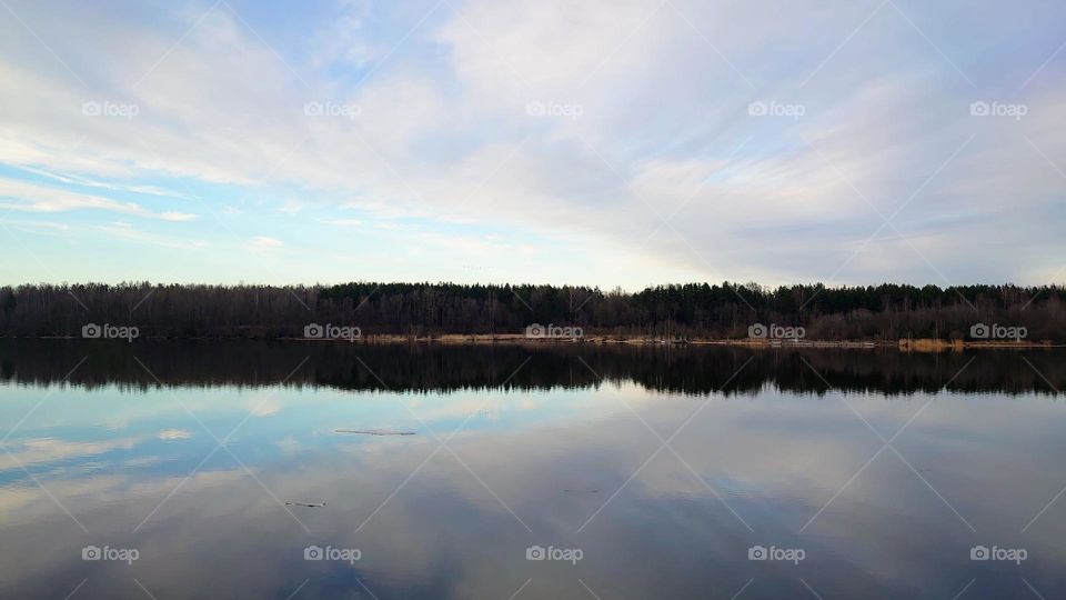 White and blue sky💙🤍 Great reflection 💙🤍 Landscape ☁️