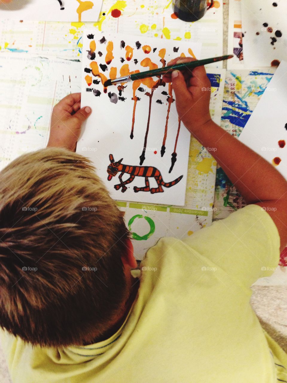 Calder le tigre my pupil is painting the tiger of Calder 