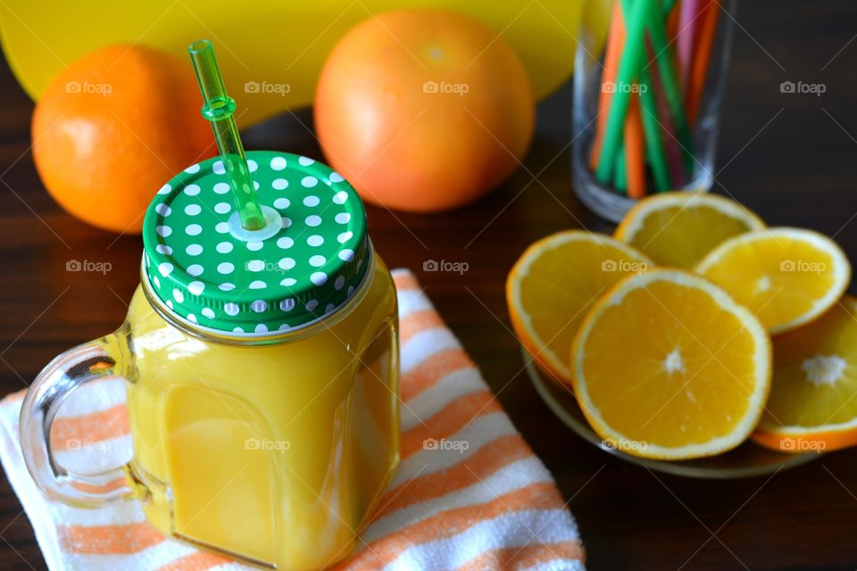 orange juice and fruits healthy food