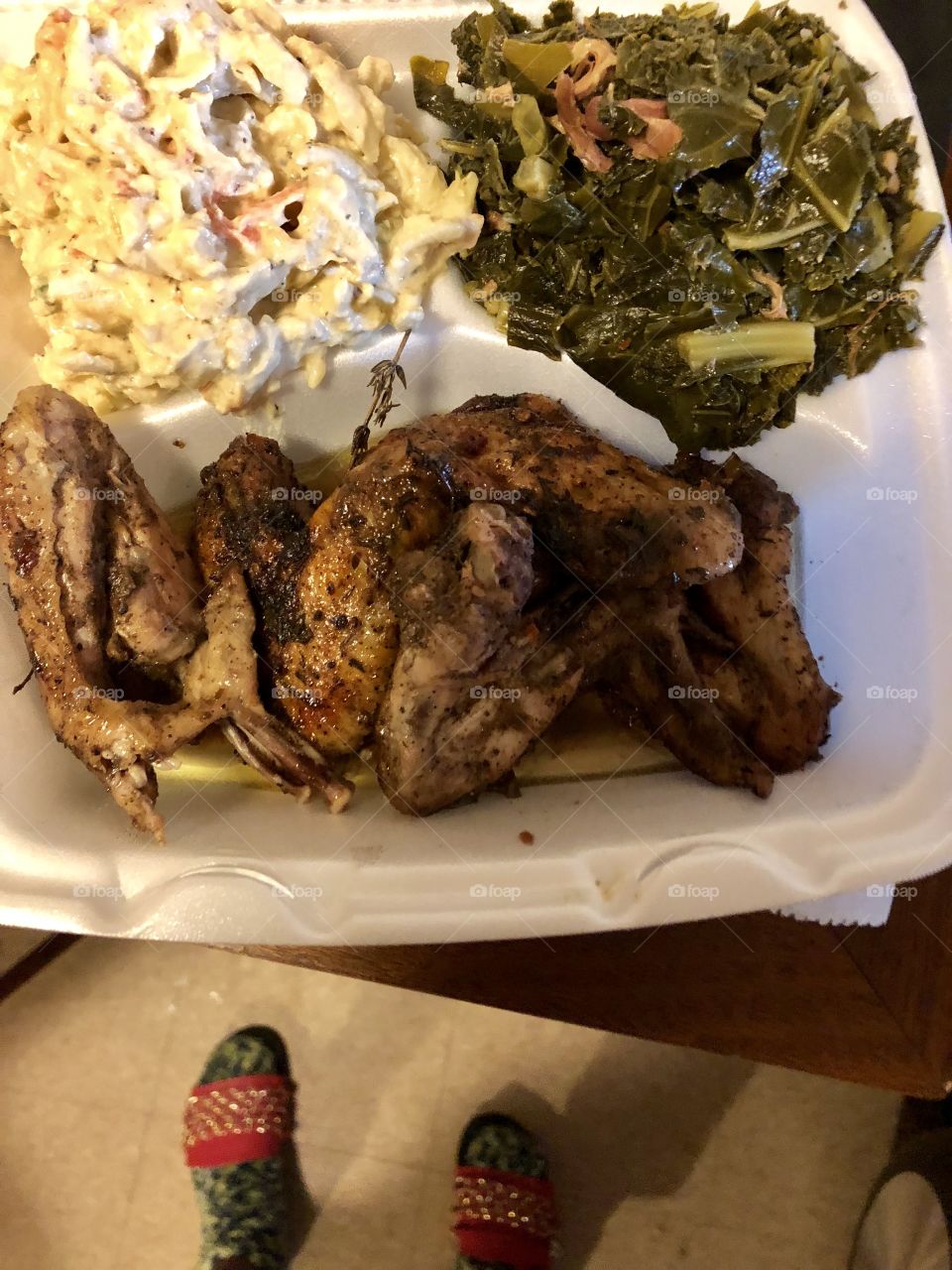 Hot meal for a winter day . Jerk wings, salad and greens...Mina 1017