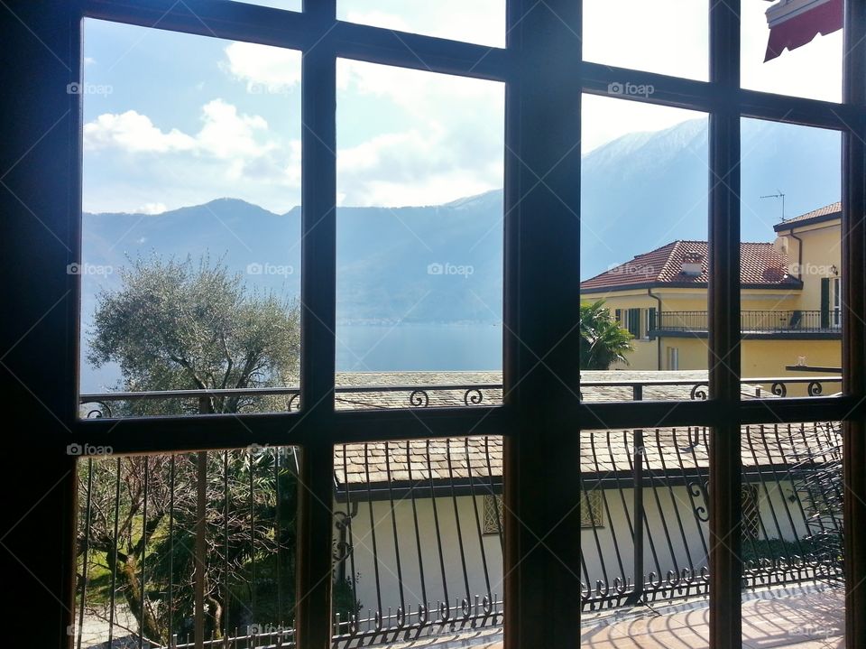  View outside to lake Como 