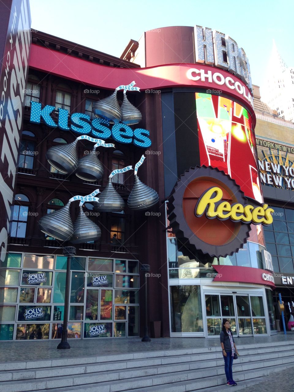 Kisses 

Published by:
HappyBrownMonkey 