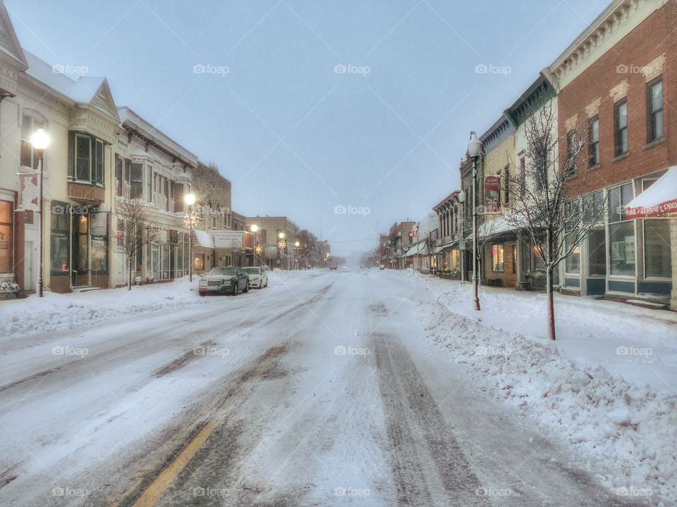 Shopping down town Sturgeon Bay 