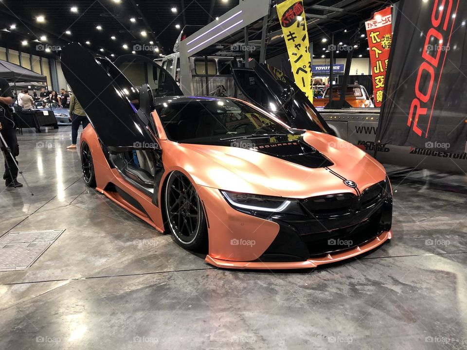 Beautiful I8 on bags and a beautiful wrap at stancenation 
