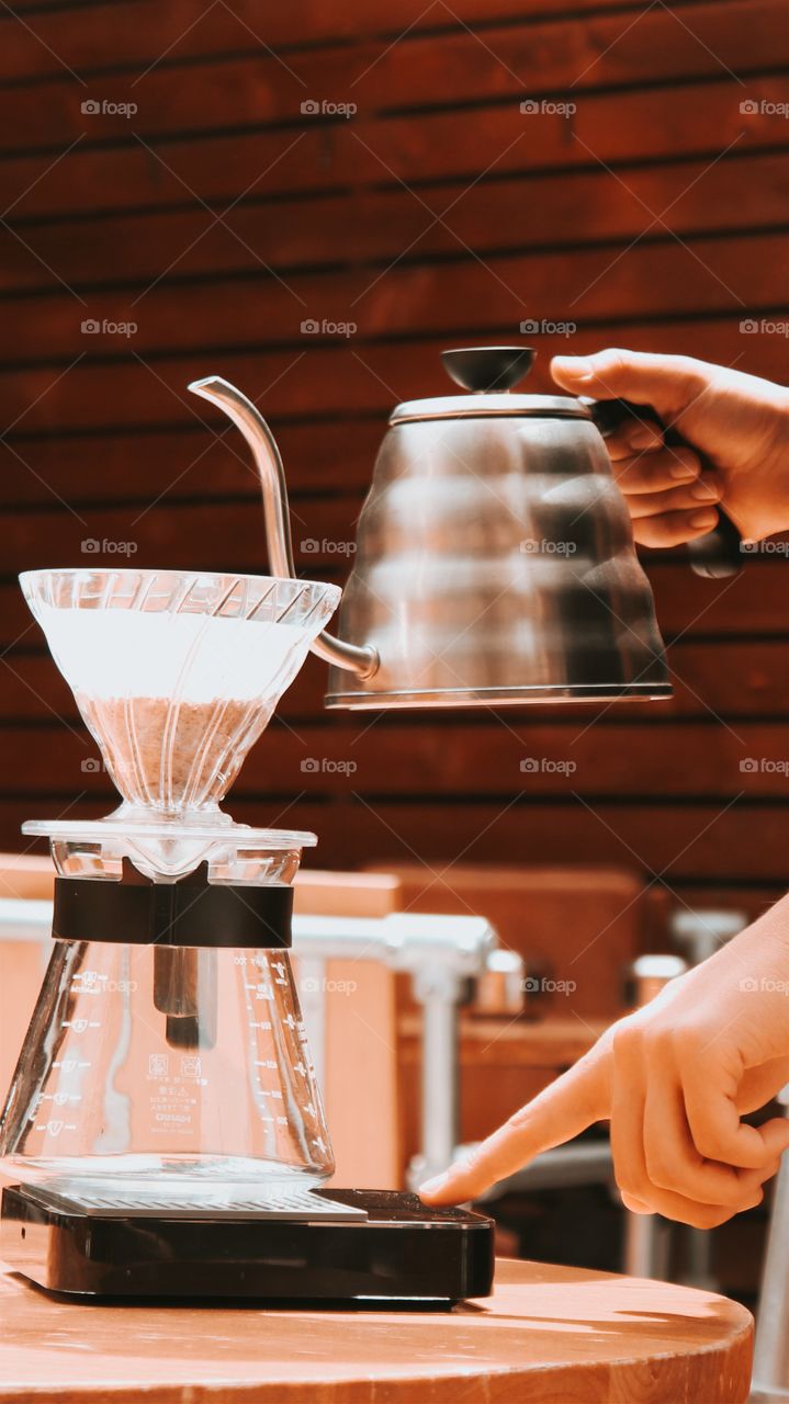 V60