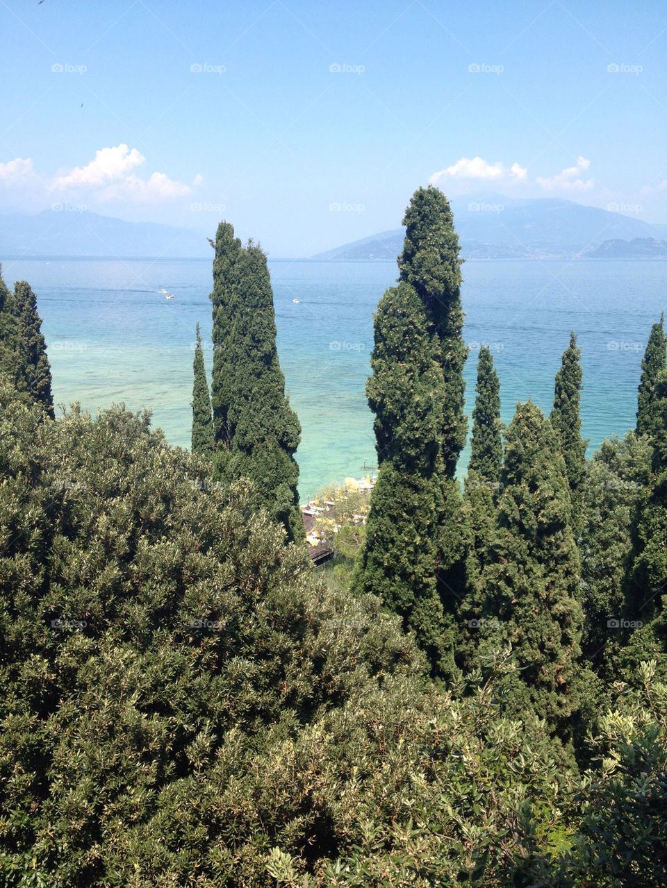 lake garda by dannytwotaps