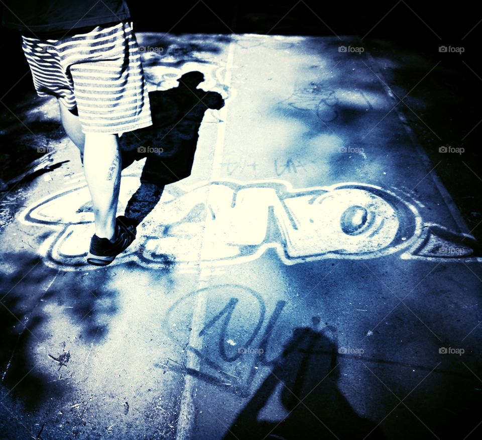 Shadows in street art