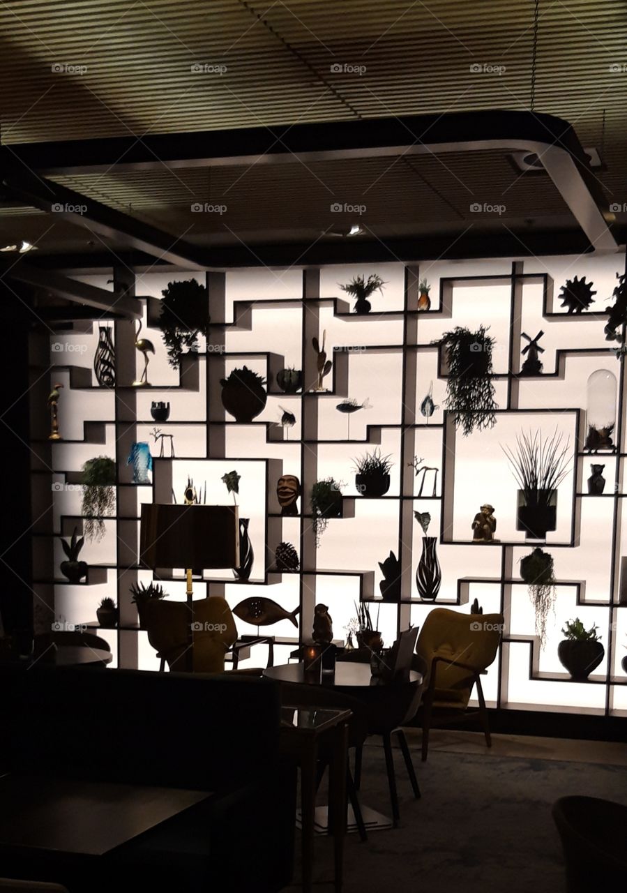 inside Pillars restaurant in Rotterdam