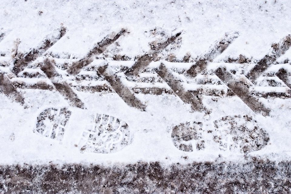 sign no people nobody horizontal by przemekklos