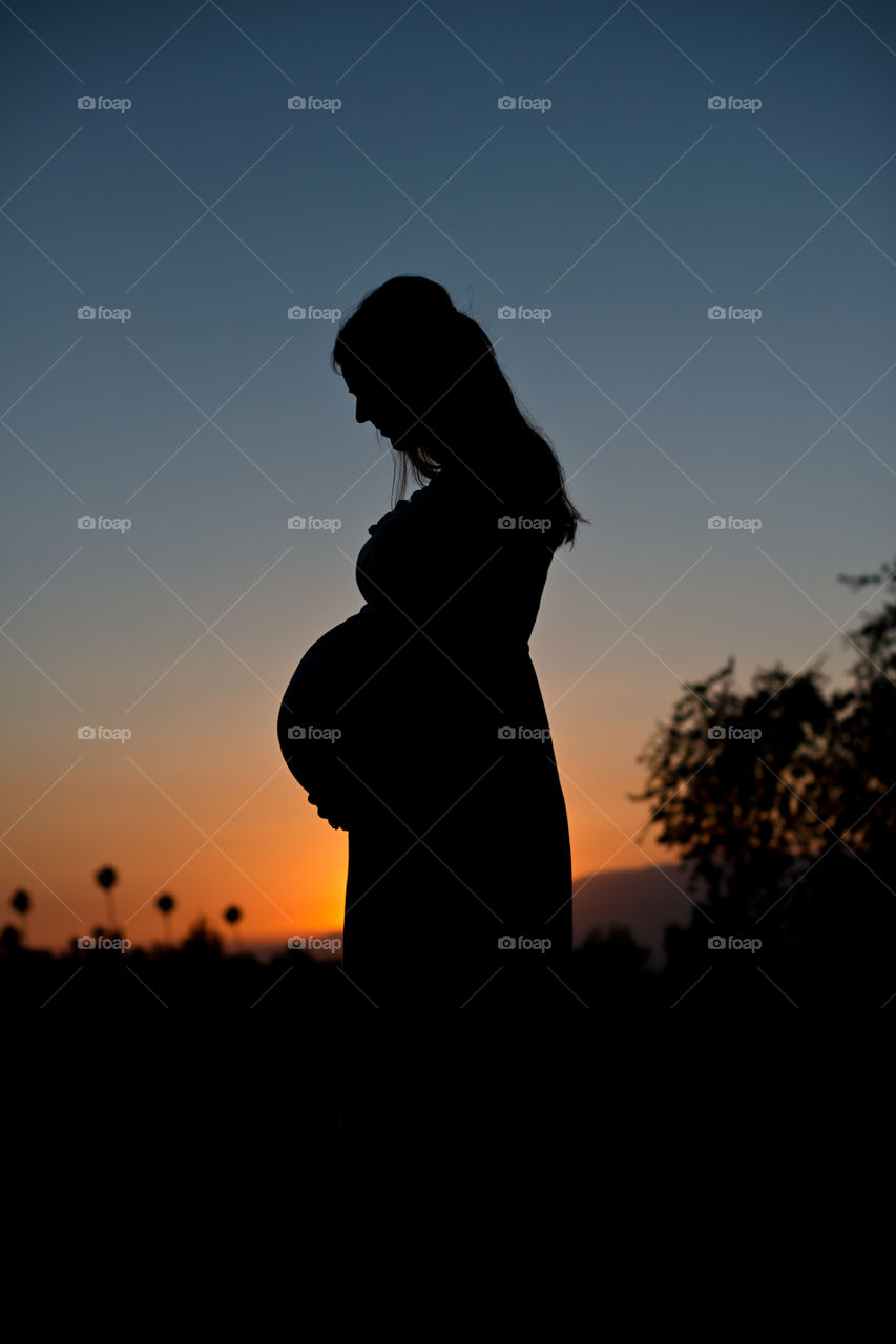 Pregnant silhouette 