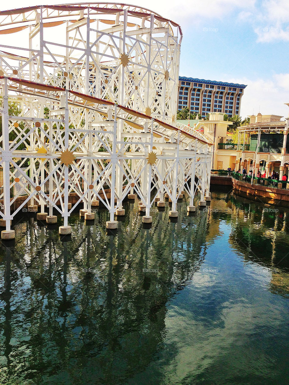 Rollercoaster at Disney California Adventure