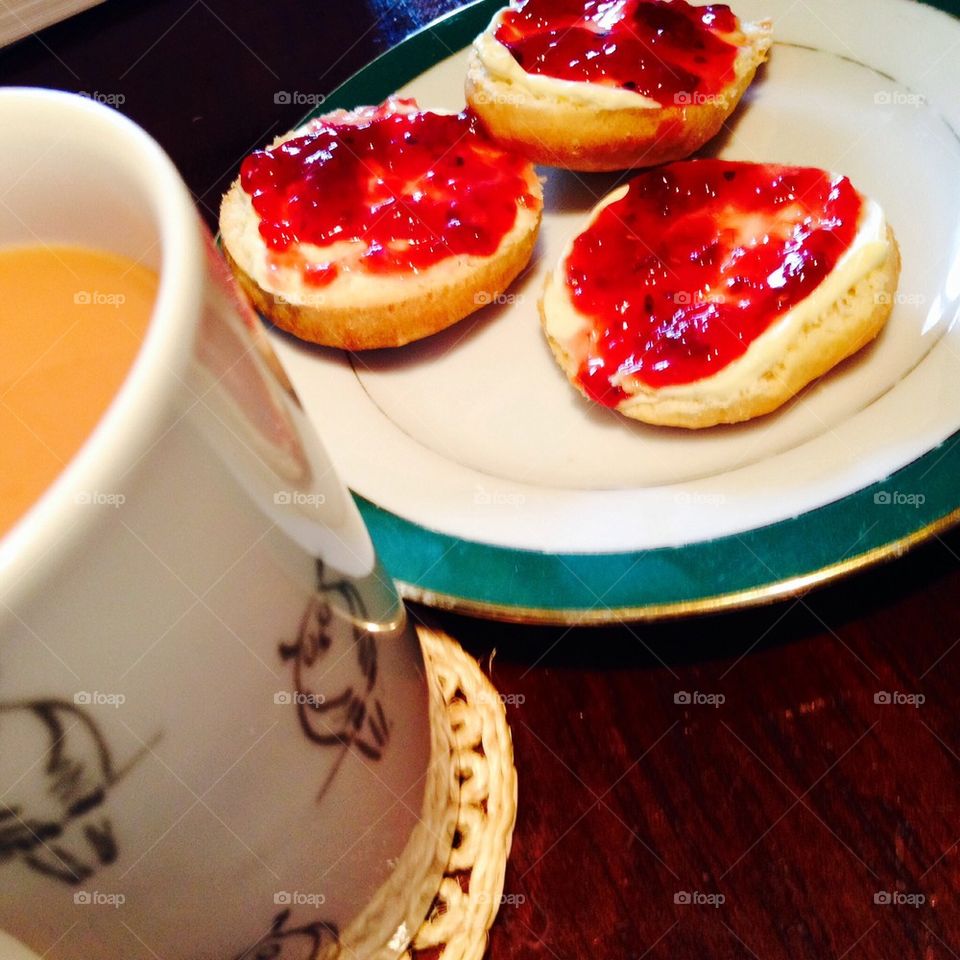 Scones and tea