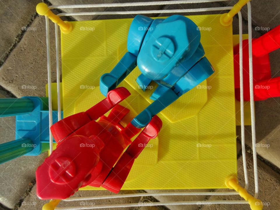 Classic Rock ‘Em Sock ‘Em Robots Toy