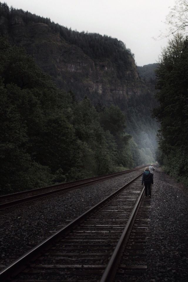 Fog on the tracks