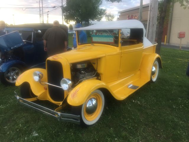 Hot rod pick up