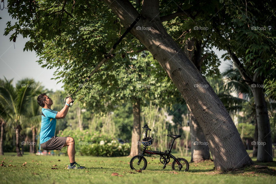 Man workout in the park