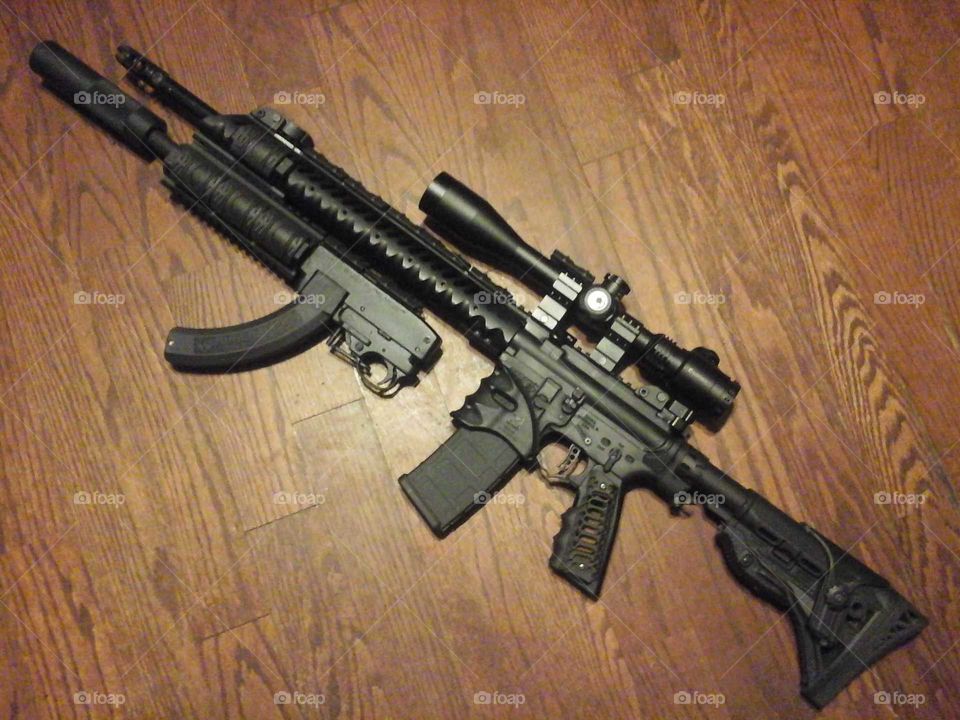 AR-15 with 10/22 attached