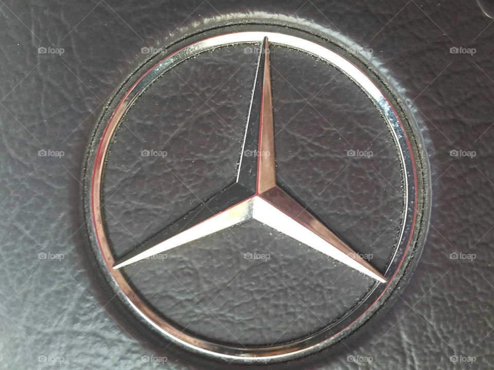 logo Daimler Benz