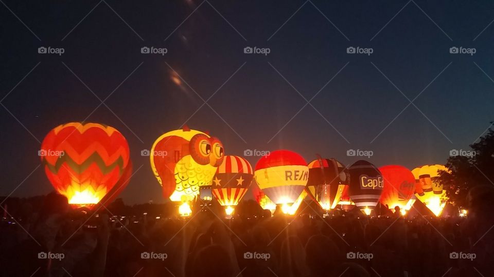 balloons at night