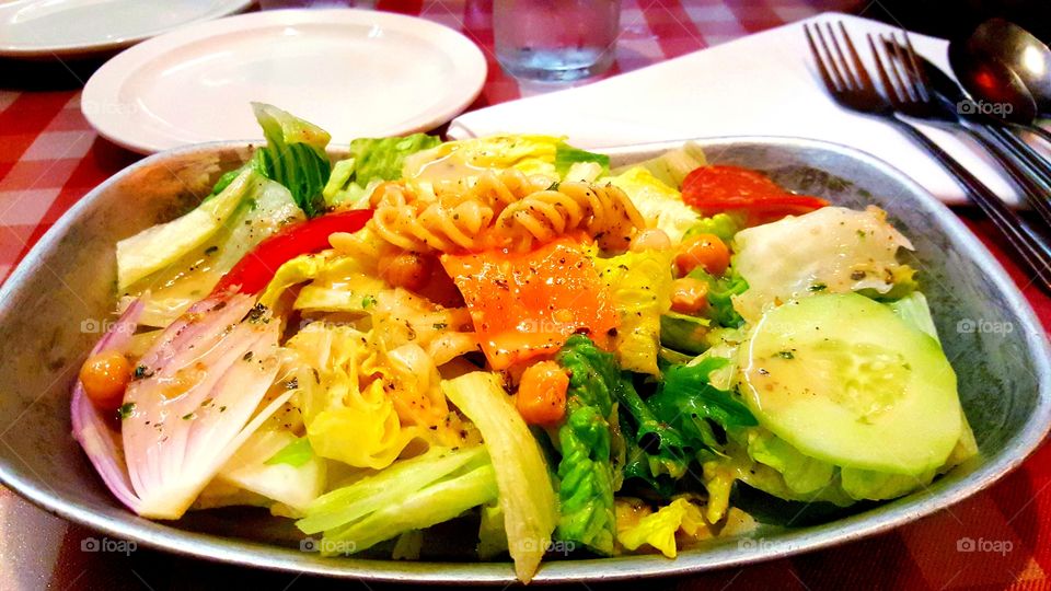Salad fish and vegetables